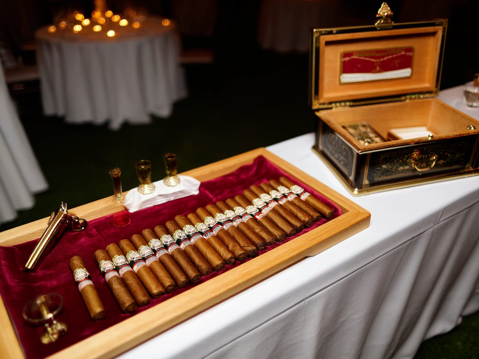 Reception Cigar Bar